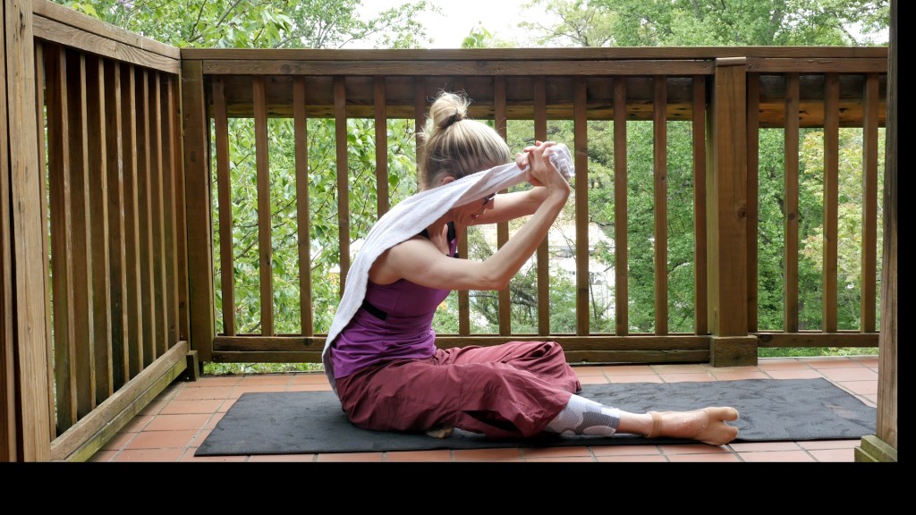 The Pilates Show Mondays! – Bath Towel Stretches